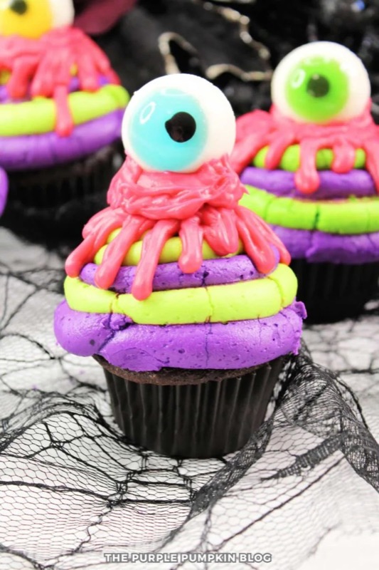 Monster eye cupcakes