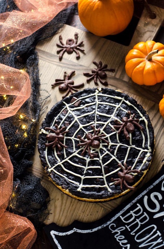 Spiderweb brownies